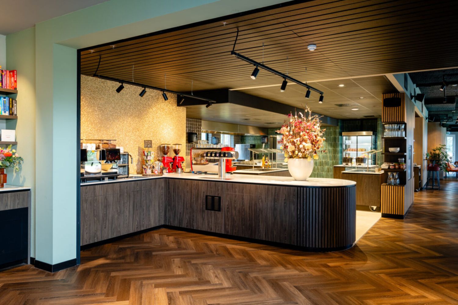 pvc vloer restaurant bedrijfskantine